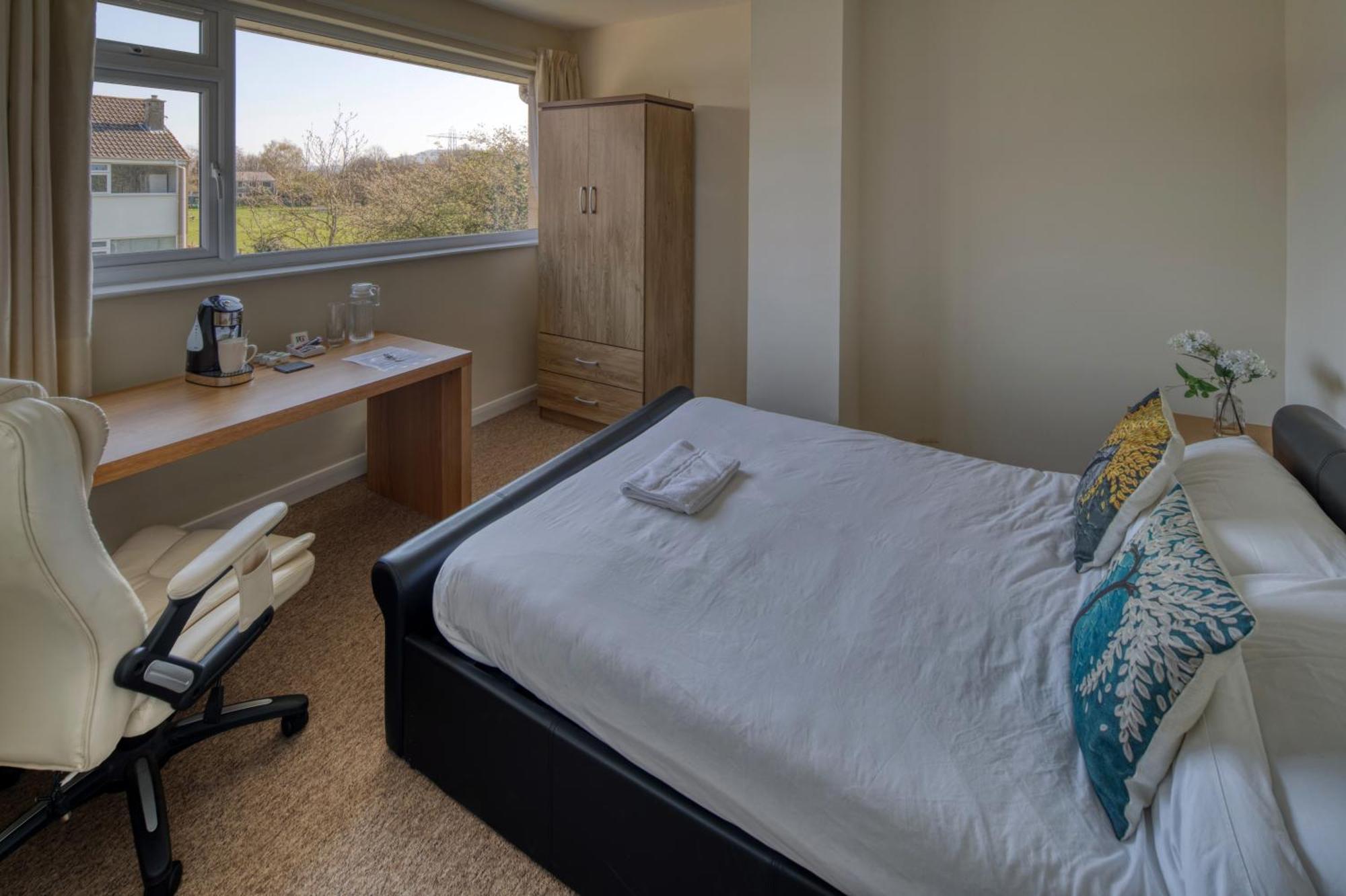 Henry'S Guesthouse Bath Dış mekan fotoğraf