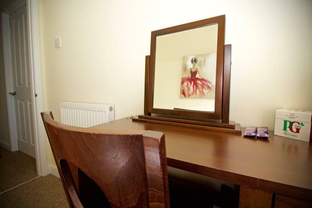 Henry'S Guesthouse Bath Dış mekan fotoğraf